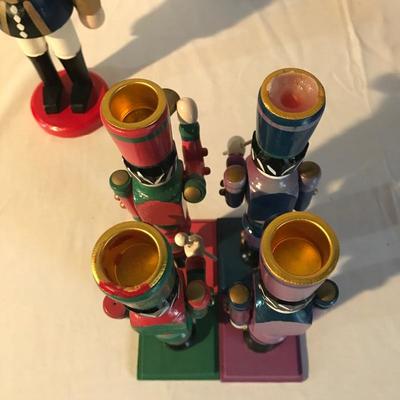 Lot 285 - Nutcrackers 