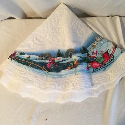Lot 287 - Christmas Pillows