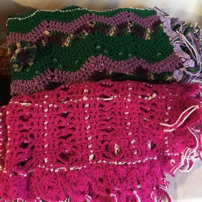  Lot 288 - Beaded Pillows & Blankets 