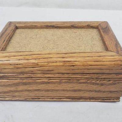 Solid Wood Wood Hinged Keepsake Box, Personal Artwork/Needlework or Photo - New