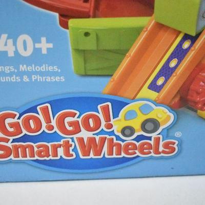 VTech Go! Go! Smart Wheels Race & Play Adventure Park - New