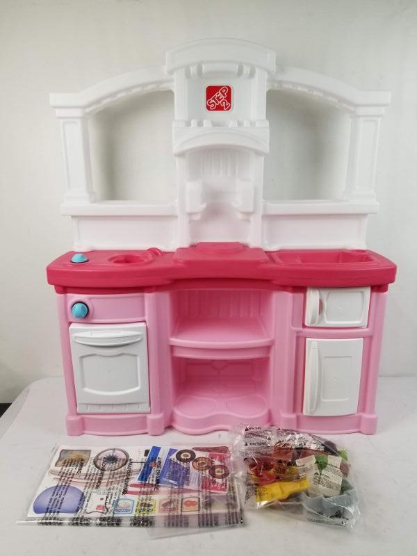 Step2 Fun with Friends Play Kitchen with 24 Piece Accessory Set
