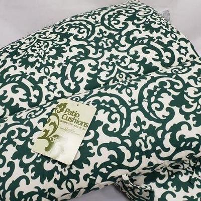Green & Cream Outdoor Chaise Lounge Cushion, 22x74x6 in - New