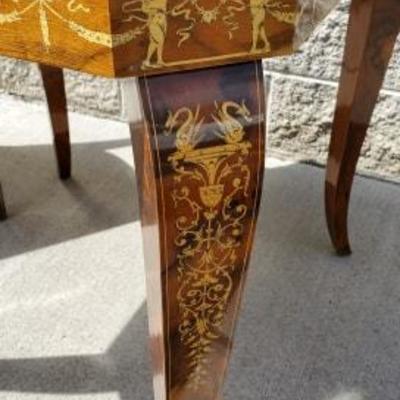 VIntage Sorrento Italian Inlaid Wood Gaming/Gaming Table & Chairs