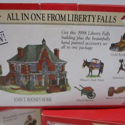 Lot 81 - Liberty Fall Collection