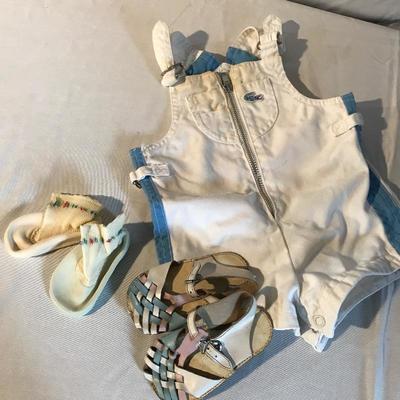 Lot 294 - Vintage Infant Clothing 