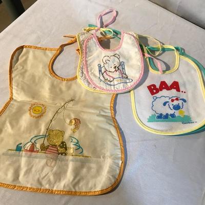 Lot 294 - Vintage Infant Clothing 