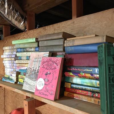 Lot 297 - Vintage Teen Books with First editions