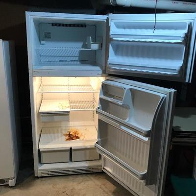 Lot 312 - GE Refrigerator 