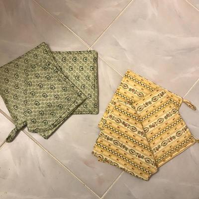 Lot 314 - Linens and Things