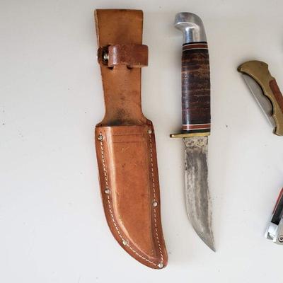 8 Knives