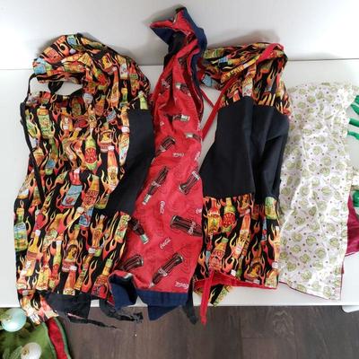 4 Aprons