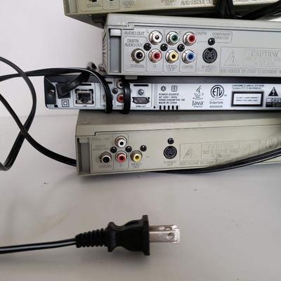 1 Blu-ray player, 4 DVD Players - Small - 3 remotes