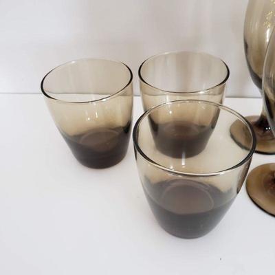 11 Brown colored glasses - 4 wine, 4 tall tumblers, 3 small tumblers