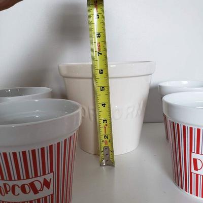 5 Glass Popcorn Cups - 1 large, 4 small