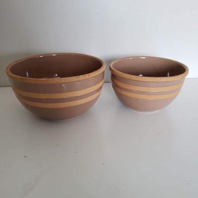 2 Himark Kitchen Gourmet Pottery Bowls 7" and 8.5"