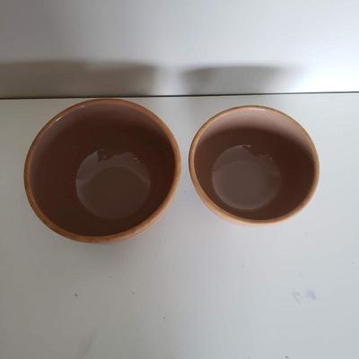 2 Himark Kitchen Gourmet Pottery Bowls 7" and 8.5"