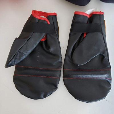 3 Sets Kids, Womens, and Bag Boxing Gloves