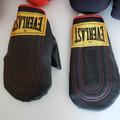 3 Sets Kids, Womens, and Bag Boxing Gloves