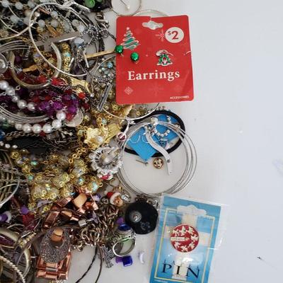 4 Pounds Costume Jewelry - Assorted and Uninspected