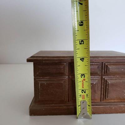 Vintage wood jewelry box