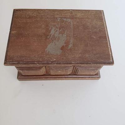 Vintage wood jewelry box