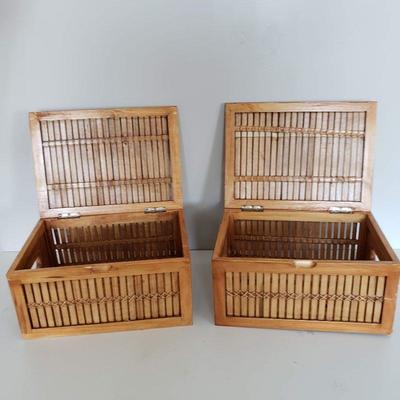 2 Lidded Wood Baskets