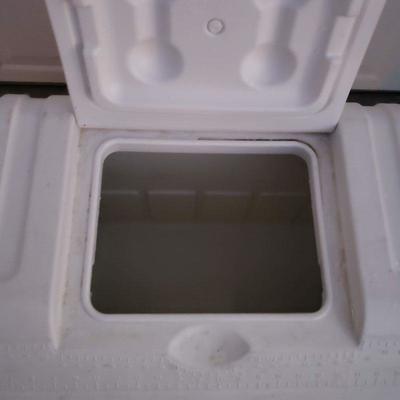 Giant Igloo Cooler - White