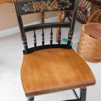 Stylish Reproduction Lambert Hitchcock Chair