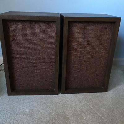 Lot 2 - Technics Receiver & Speakers