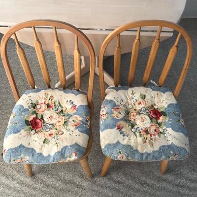 Lot 13 - Drop Leaf Kitchenette Table & Whittier Chairs