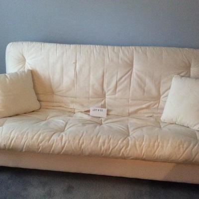 Lot #33 Spiegel Futon  