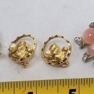 7 Vintage Costume Jewelry Pins, Poodle, Squirrels, Pink