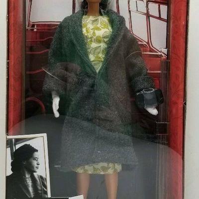 Barbie Inspiring Women Signature Series Rosa Parks 11.5in Doll Mattel