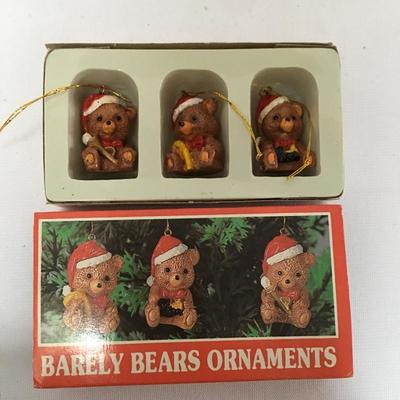  Lot 44 - Vintage Christmas Ornaments