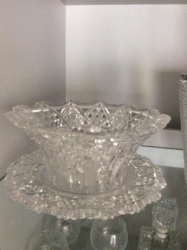 Lot 98 Crystal Bar Set