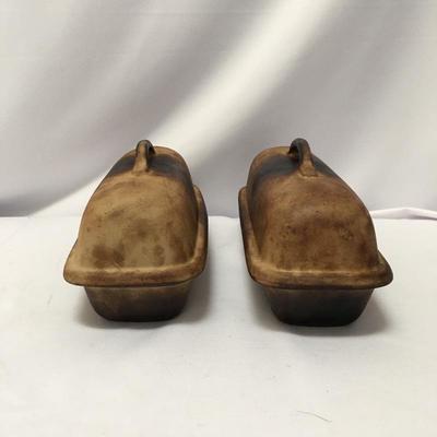 Lot 55 - Covered Bakers by Sassafras