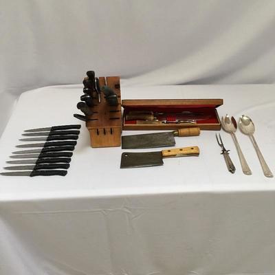  Lot 58 - Knives (incl Henckel), Horn Serving Utensils and More
