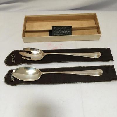  Lot 58 - Knives (incl Henckel), Horn Serving Utensils and More