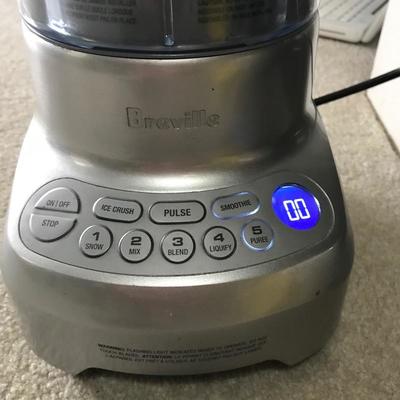 Lot 60 - Breville High End Blender and Smart Oven