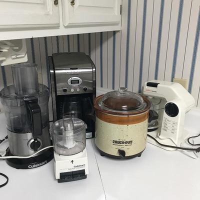 Lot 64 - Cuisinart Coffee Maker, Food Processor, Mixer and Crock Pot 