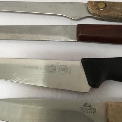 Lot 68 - Knives & Glass Cutting Boards