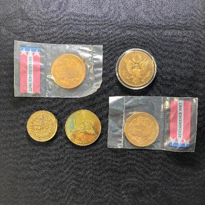 Lot 43 - Assorted Coins/Tokens
