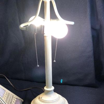 Lot 74 - Antique Bradley & Hubbard Slag Glass Lamp