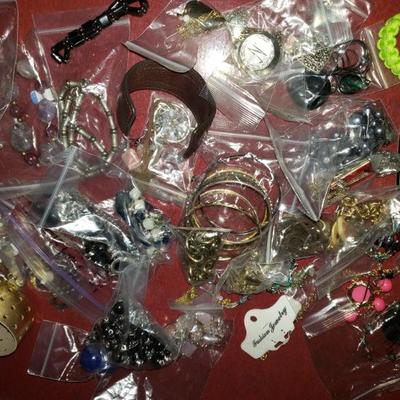 Lot #3 Jewelry 