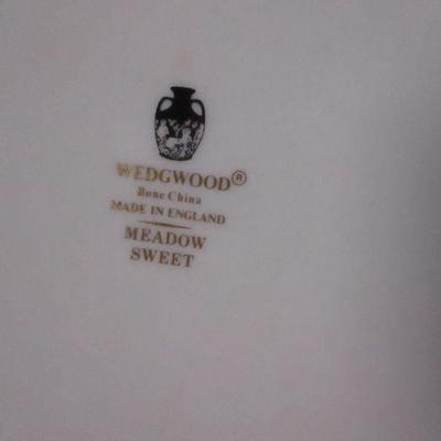 Lot 108 - Wedgwood Bone China - Meadow Sweet