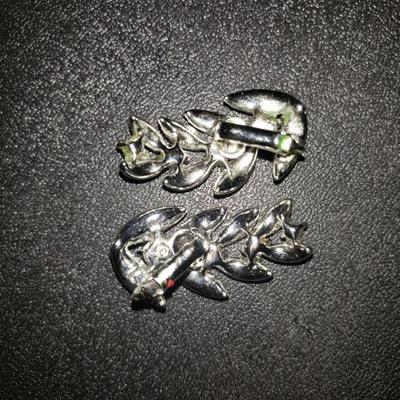 Vintage Clip on earrings 