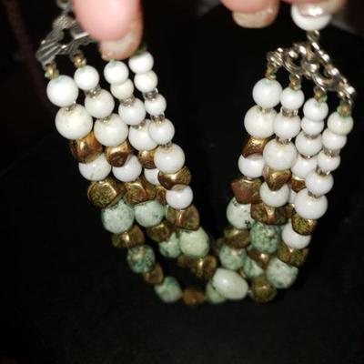 Chunky vintage necklace 