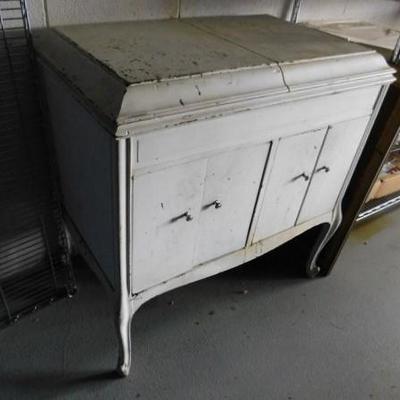 Antique Victrola Cabinet 32"x21"x34"