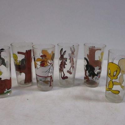 Lot 133 -Set 1 Of 3 Looney Tunes Glasses 1973-1976 Pepsi Collection 